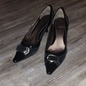 Circa Joan & David  CJdarleen   black kitten heel pointed toe Sz 7